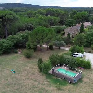 Bed and Breakfast Aux Berges Du Pont Du Gard Вер-Пон-дю-Гар Exterior photo