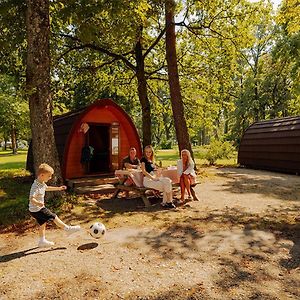 Готель Azur Waldcamping Auwaldsee Інґольштадт Exterior photo