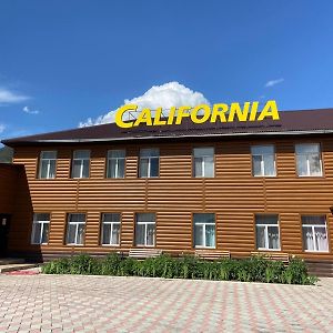 Готель California Rudnichnyy Exterior photo