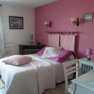 Bed and Breakfast Chalet Cosy Avec Cheminee Et Animaux Acceptes - Fr-1-585-144 Cousances-les-Forges Exterior photo