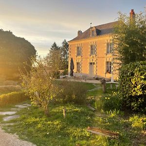 Готель Chambre Unique Au Restaurant Ingrandes-de-Touraine Exterior photo