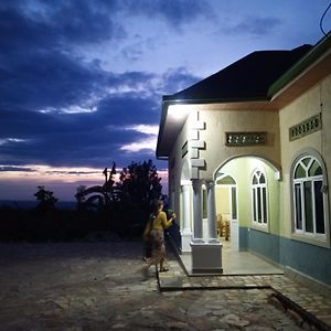 Готель Akagera Sunset House Kabarondo Exterior photo