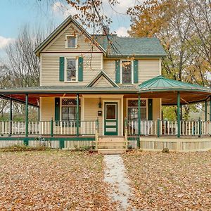 Вілла Eau Claire Retreat Close To Chippewa Riverfront! Exterior photo