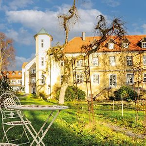 Готель Landschloss Ernestgruen Нойальбенройт Exterior photo