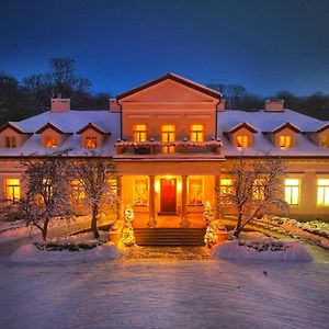 Готель Palac Zelechow Spa & Wellness Exterior photo