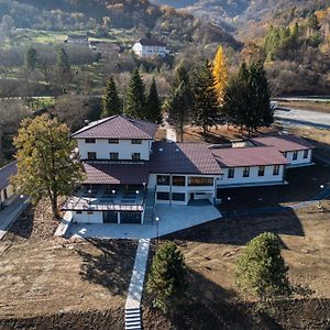 Готель Konak Studenica 1186 Кралево Exterior photo