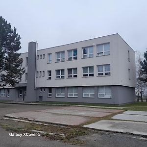 Ubytovna Montaze Kucera Простєйов Exterior photo