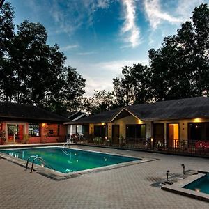 Dandeli Jungle Resort Данделі Exterior photo