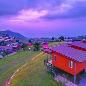 Готель Rai Saeng Tawan At Phu Thap Buek Lom Kao Exterior photo