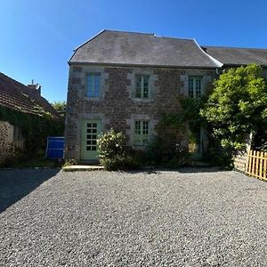 Bed and Breakfast Chambre D'Hote A La Ferme Lengronne Exterior photo