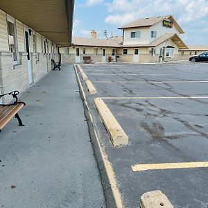 Budget Inn By Oyo Toledo Perrysburg I-280 Міллбері Exterior photo