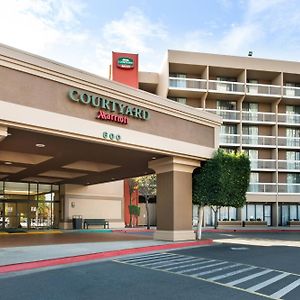 Готель Courtyard By Marriott Oxnard/Ventura Exterior photo