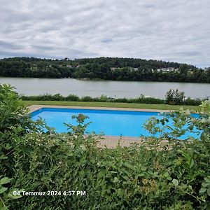 Готель Seepark Dudingen Exterior photo