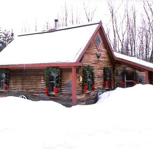 Вілла Goldilocks Cabin Стоу Exterior photo