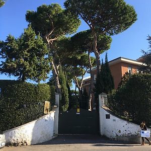 Готель Casa Nostra Signora Isola Farnese Exterior photo