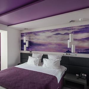 Ahotels Design Style On Tolstogo Новосибірськ Room photo