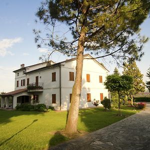 Bed and Breakfast La Coccinella Єзі Exterior photo