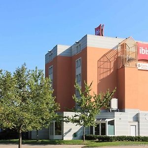 Готель Ibis Lyon Sud Chasse Sur Rhone Exterior photo