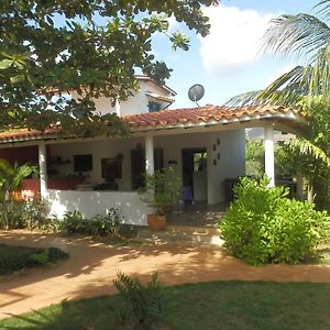 Готель Posada Casa Las Trinitarias Paraguachi Exterior photo