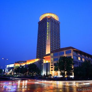 New Century Grand Hotel Шаосін Exterior photo