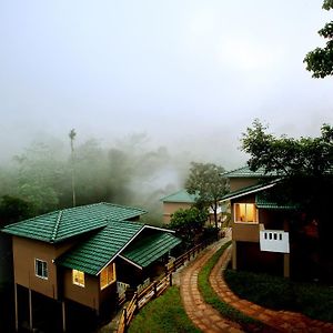 Nexstay Lakkidi Village Resort Витірі Exterior photo