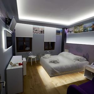 Veritas Boutique Art Hotel Верія Room photo