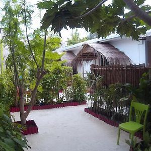 Готель Maafushi View Exterior photo