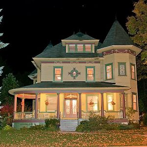 Sleepy Hollow B&B Ґананокве Exterior photo