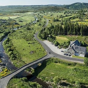 Готель Le Relais De L'Aubrac Насбіналь Exterior photo