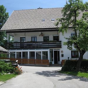 Guest House Znidar Бохінь Exterior photo