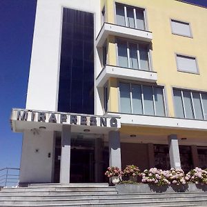 Hotel Mirafresno Міранда-ду-Дору Exterior photo