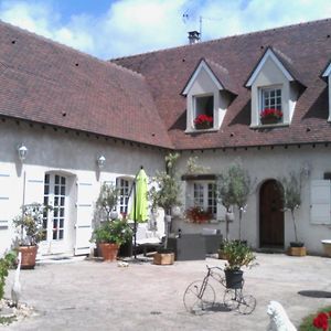 Bed and Breakfast Le Relais De Dalibray Seraincourt Exterior photo