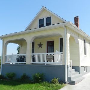 Helming Guest House Германн Exterior photo