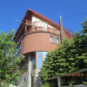 Готель Casa Мороєні Exterior photo