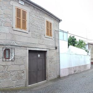 Вілла Casa Da Rosa Povoa de Rio de Moinhos Exterior photo
