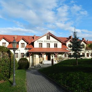 Готель Dom Pielgrzyma Кальварія-Зебжидовська Exterior photo