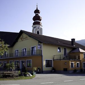 Готель Kirchenwirt Irrsdorf Familie Schinwald Штрасвальхен Exterior photo