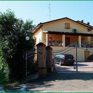 B&B La Pilastrina Маранелло Exterior photo