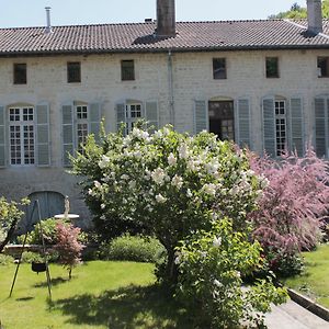 Bed and Breakfast Le Val Du Roy Жуенвіль Exterior photo