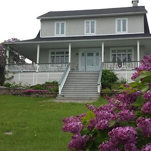 Bed and Breakfast Auberge Gite Maison Des Lilas Ла-Мальбе Exterior photo