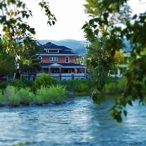 Goldsmith'S River Front Inn Міссула Exterior photo