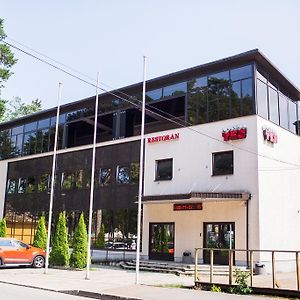 Hotel Yes Нарва-Йиесуу Exterior photo