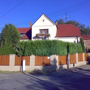 Готель Penzion Cihelna Брно Exterior photo