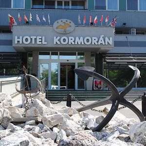 Hotel Kormoran Шаморін Exterior photo
