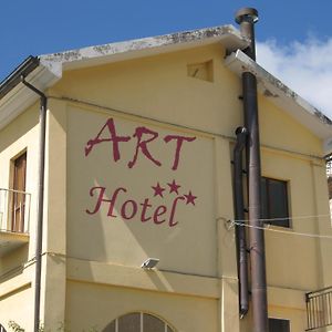 Art Hotel Віллетта-Барреа Exterior photo