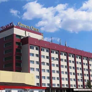 Amaks Omsk Hotel Exterior photo