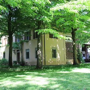 Bed and Breakfast Corte Ginepro Roncoferraro Exterior photo