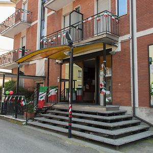 Vip Hotel П'яченца Exterior photo