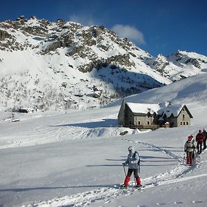 Готель Rifugio Ca Runcasch Lanzada Exterior photo