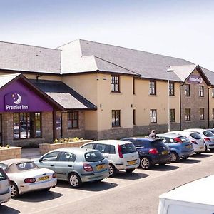 Premier Inn Edinburgh Далкіт Exterior photo